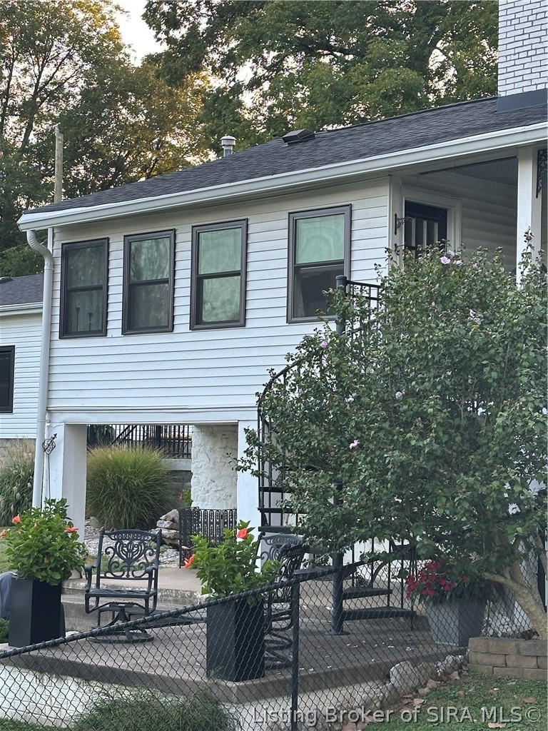 409 Mulberry Street Property Photo 12