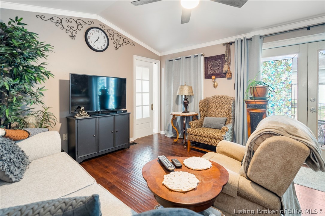409 Mulberry Street Property Photo 32