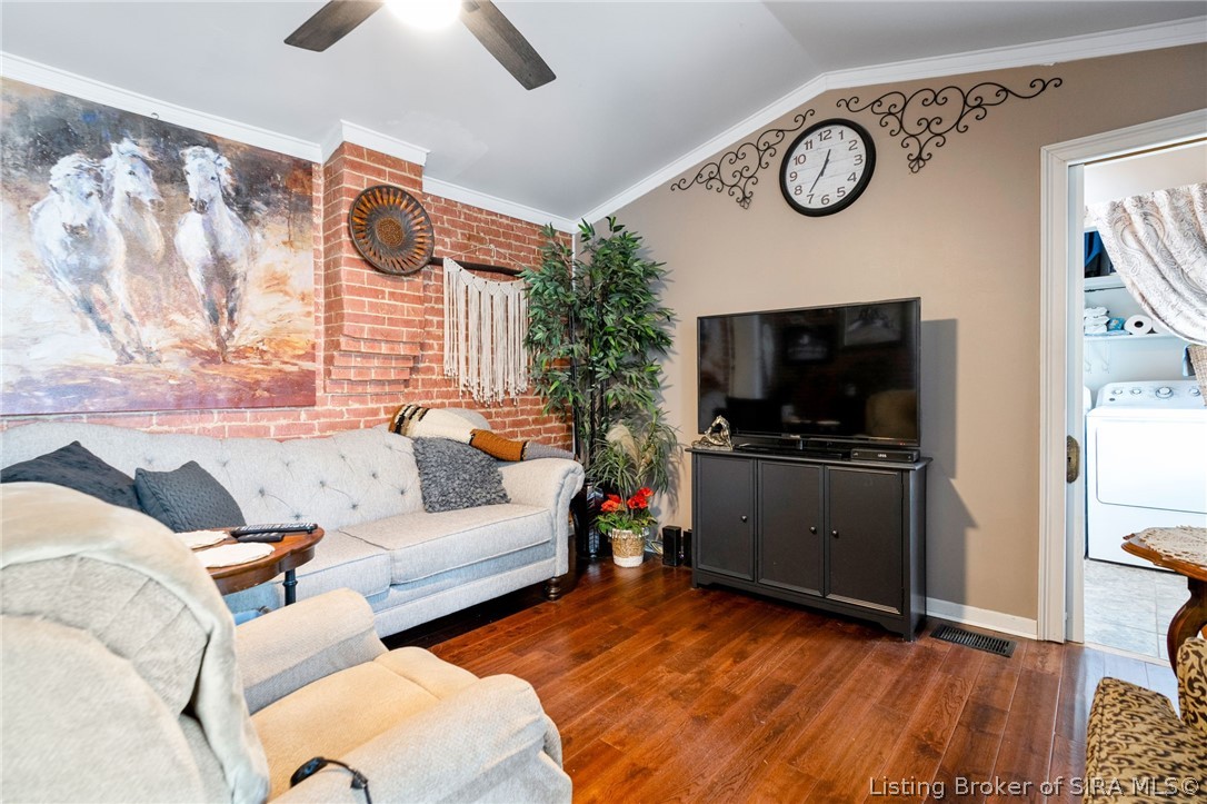 409 Mulberry Street Property Photo 36