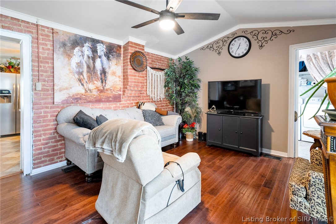 409 Mulberry Street Property Photo 37