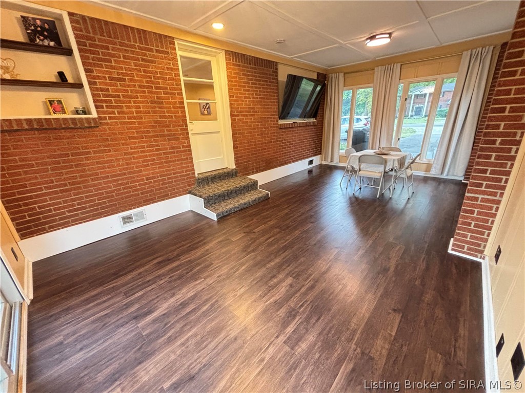 2412 Blackiston Mill Road Property Photo 5