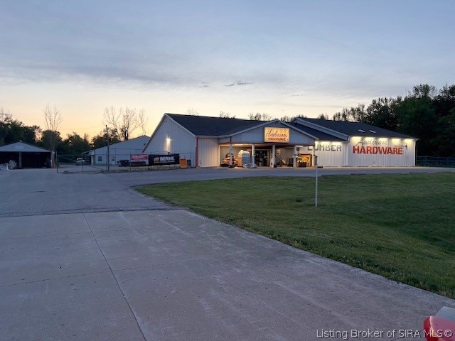 3100 Clifty Drive Property Photo 2