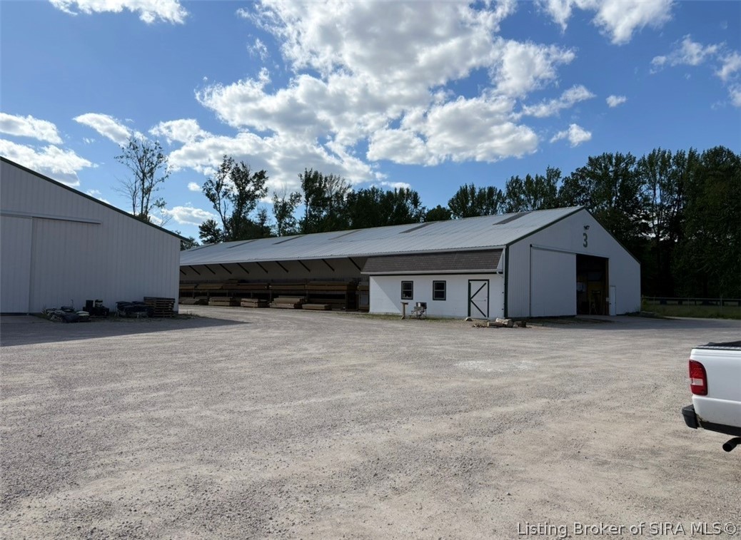 3100 Clifty Drive Property Photo 3