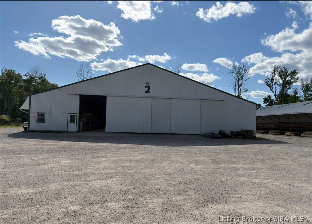3100 Clifty Drive Property Photo 4