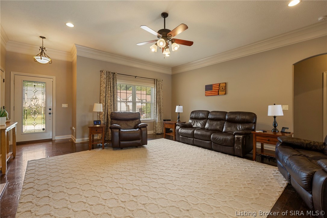 4063 Viewcrest Loop Property Photo 7