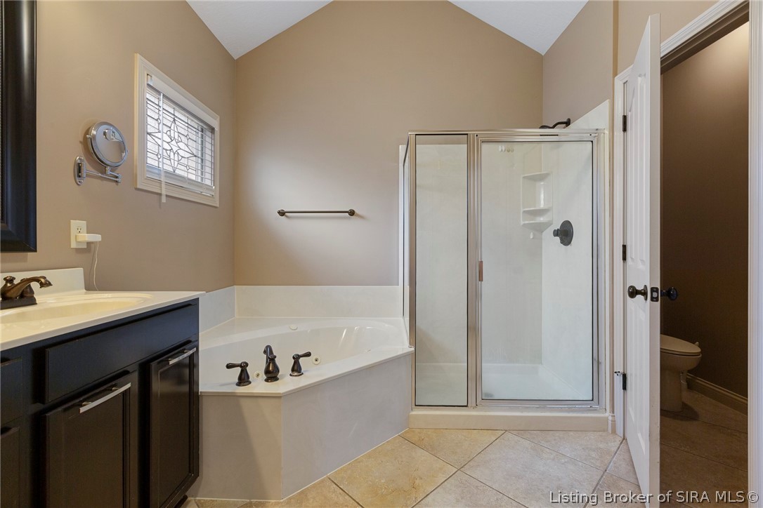 4063 Viewcrest Loop Property Photo 15
