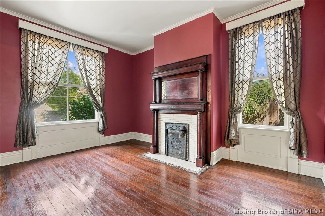 614 N Capitol Avenue Property Photo 8