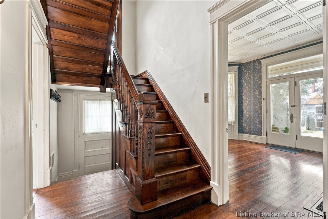614 N Capitol Avenue Property Photo 26