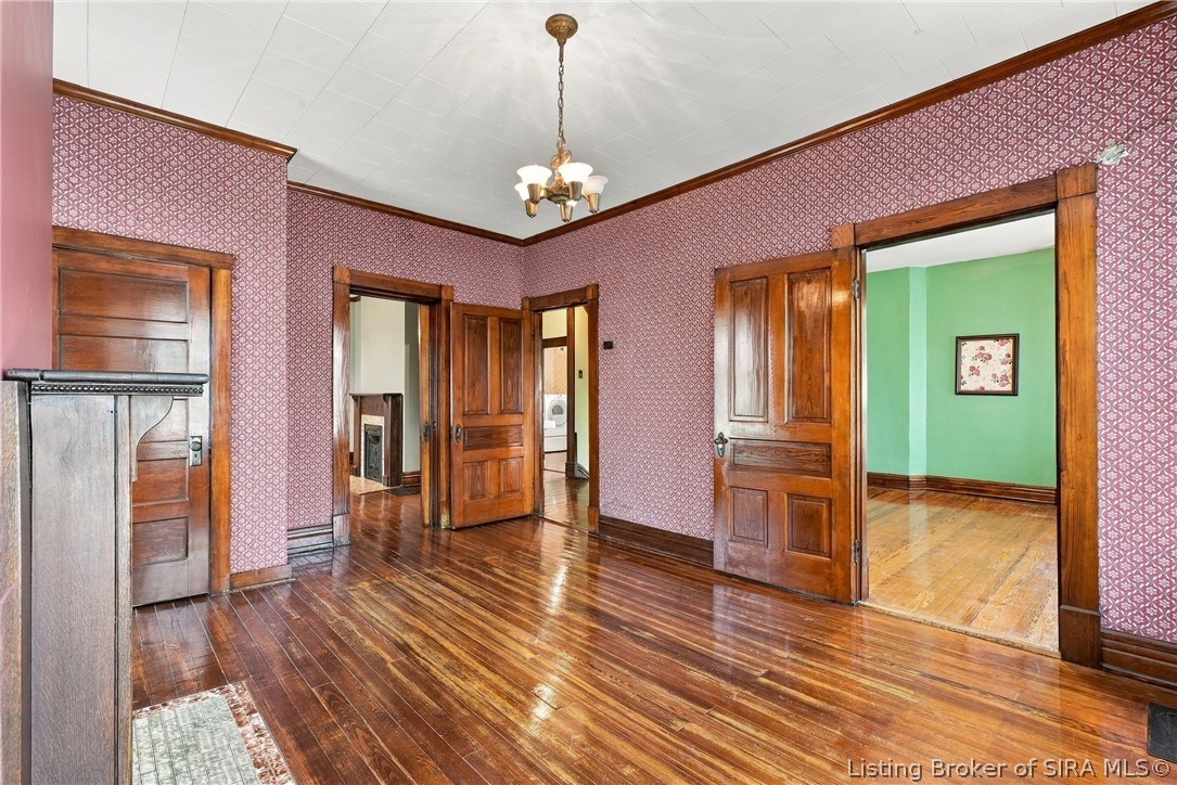 614 N Capitol Avenue Property Photo 37