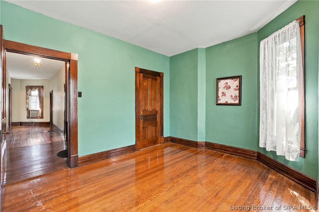 614 N Capitol Avenue Property Photo 38