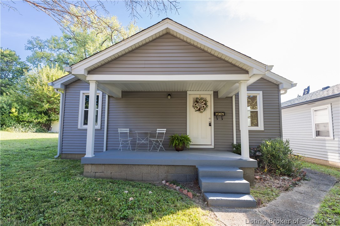414 Cost Avenue Property Photo 2