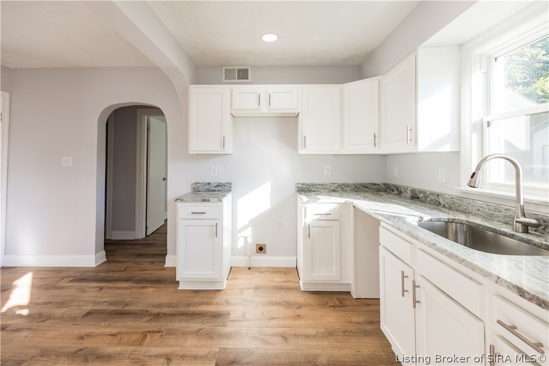 414 Cost Avenue Property Photo 6