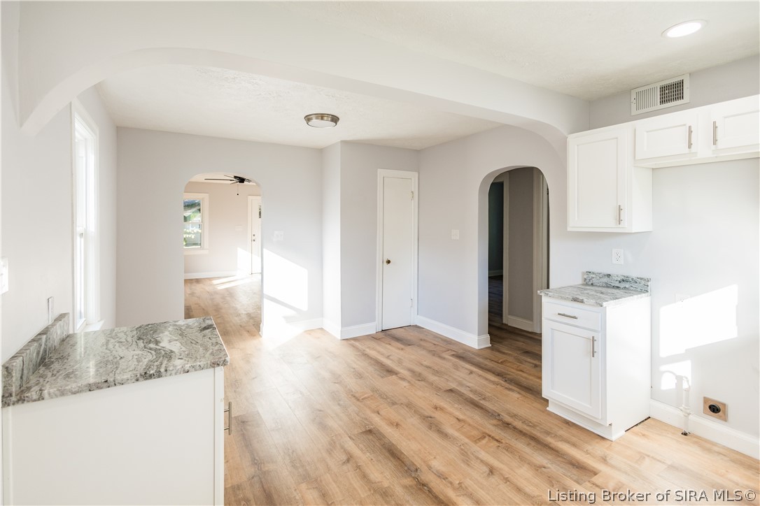 414 Cost Avenue Property Photo 8