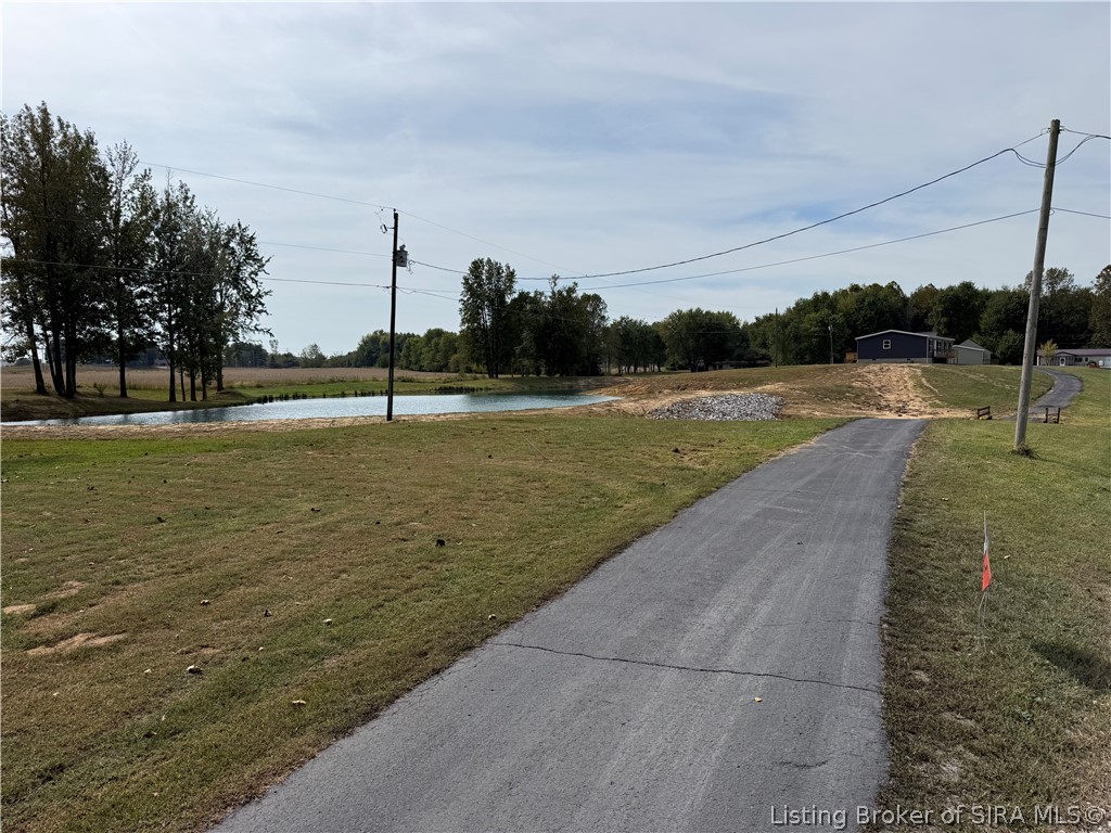 5954 N Us Highway 31 Property Photo 2