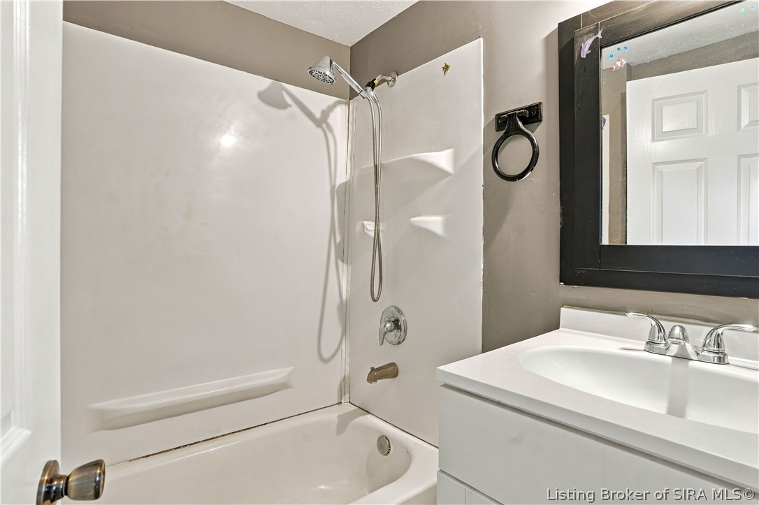 216 N 3rd Street Property Photo 27