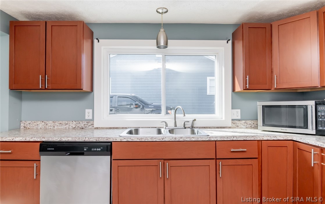606 Cauble Street Property Photo 16