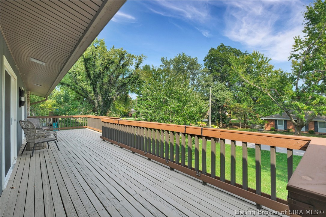 239 Sunrise Drive Property Photo 8