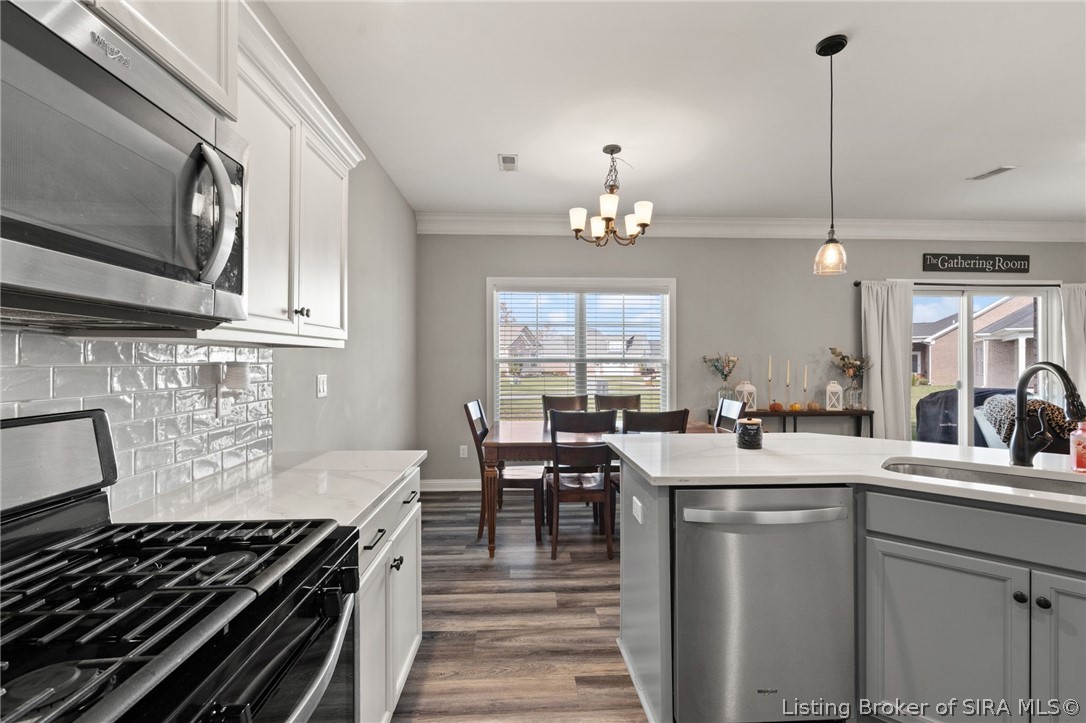 2079 Prestwick Place Property Photo 18