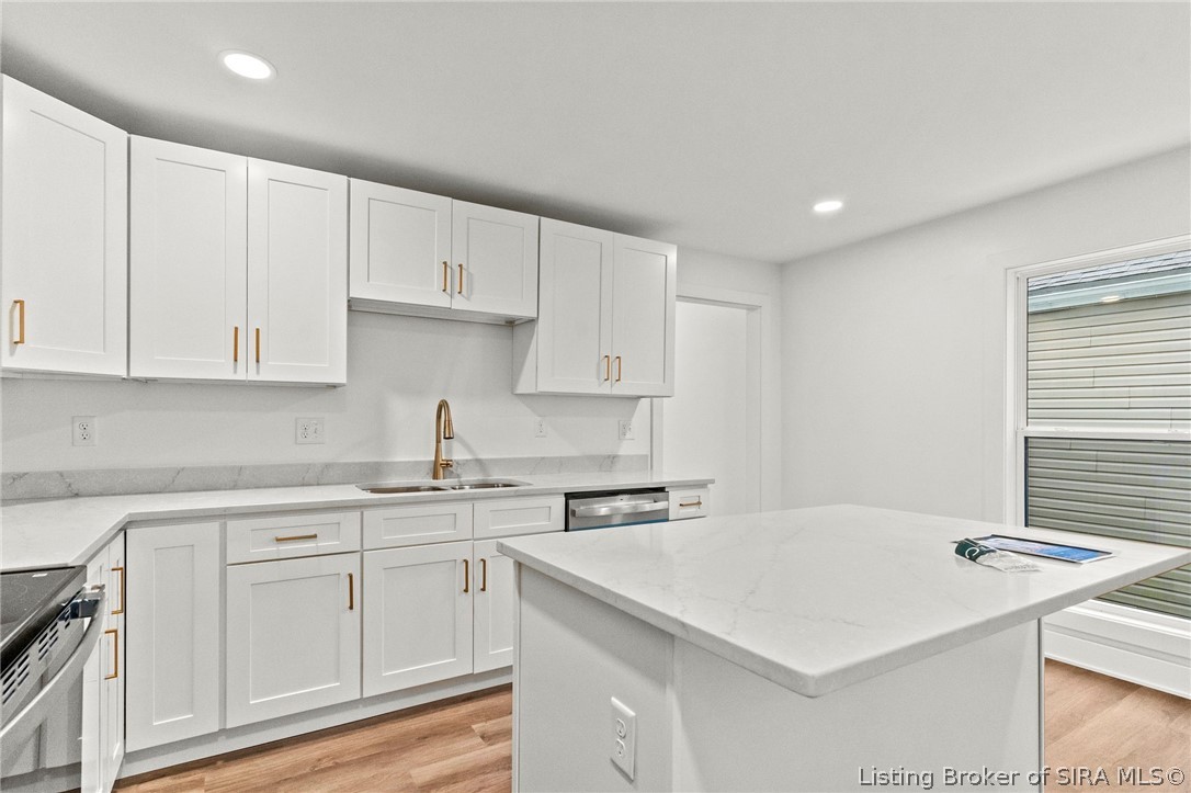 723 W Third Street Property Photo 6