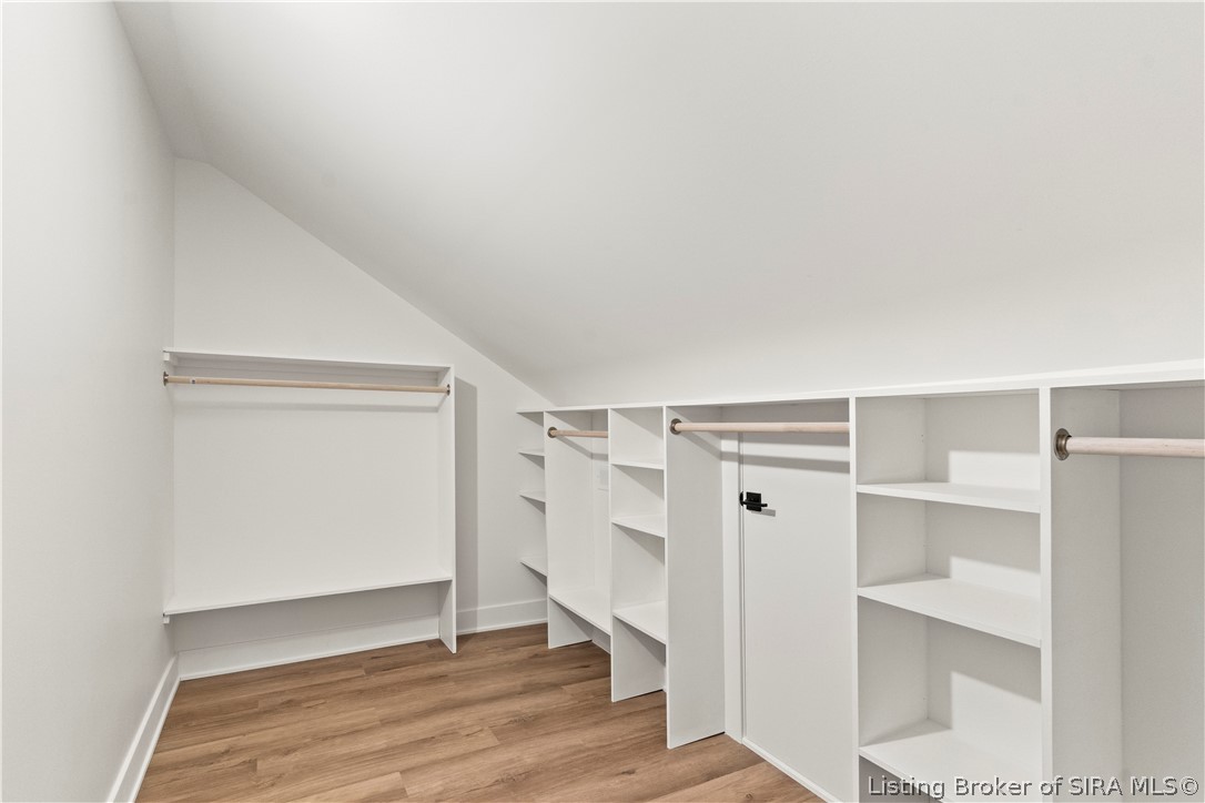 725 W Third Street Property Photo 19