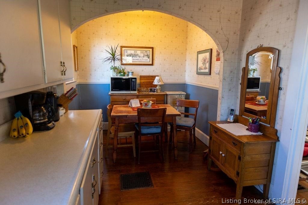 1006 Indiana Avenue Property Photo 5