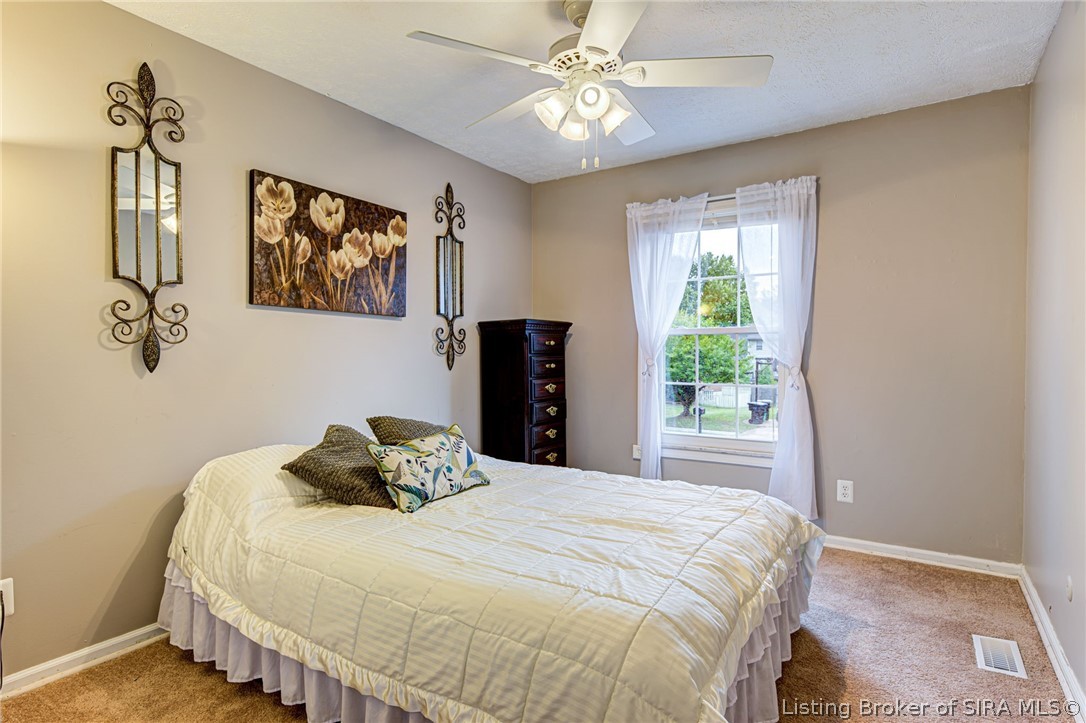917 Castlewood Drive Property Photo 21
