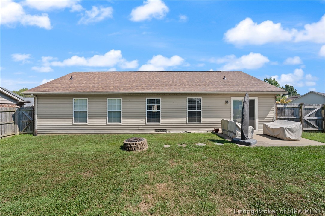 6016 Pine View Court Property Photo 7