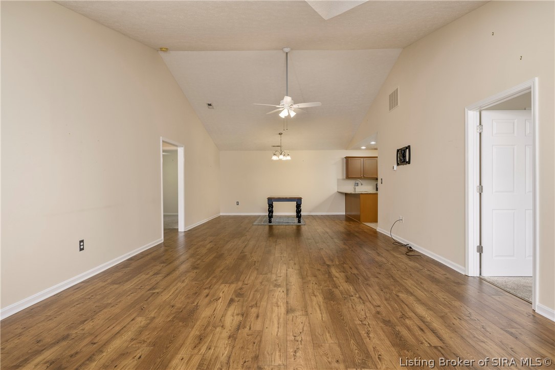 1933 Harmony Circle Property Photo 7