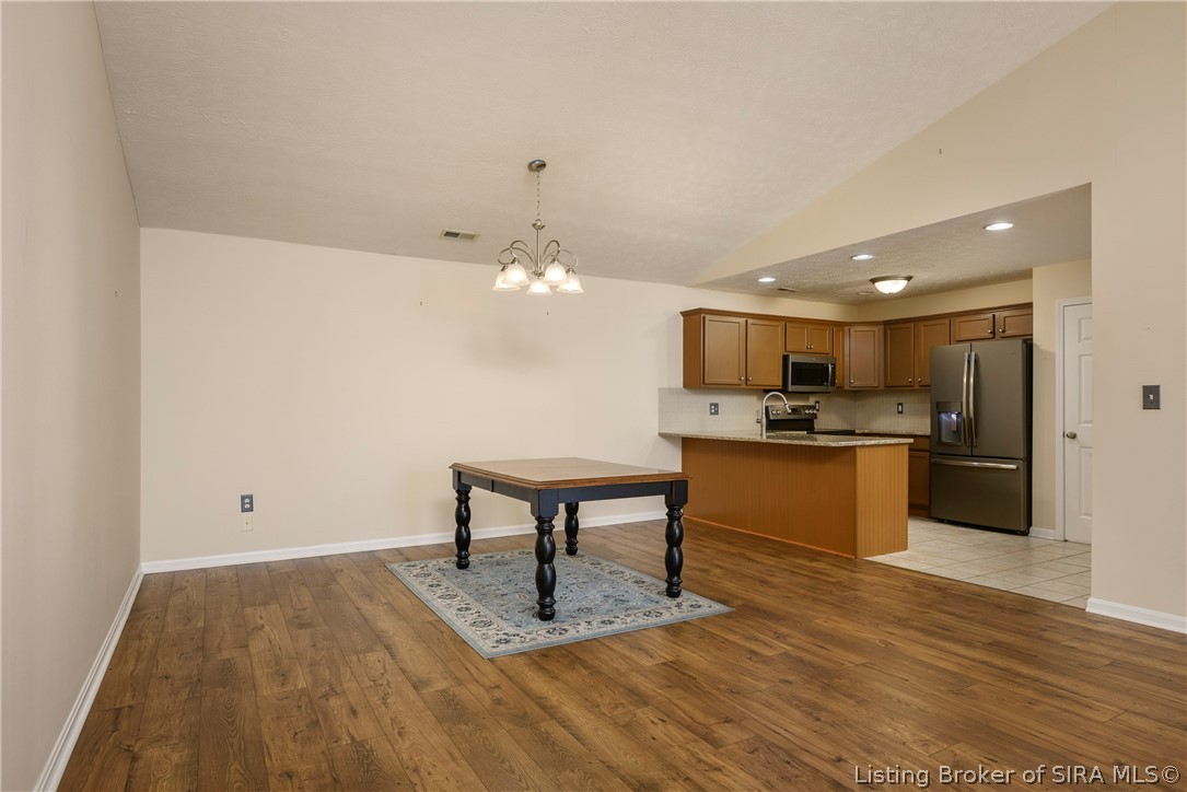 1933 Harmony Circle Property Photo 8