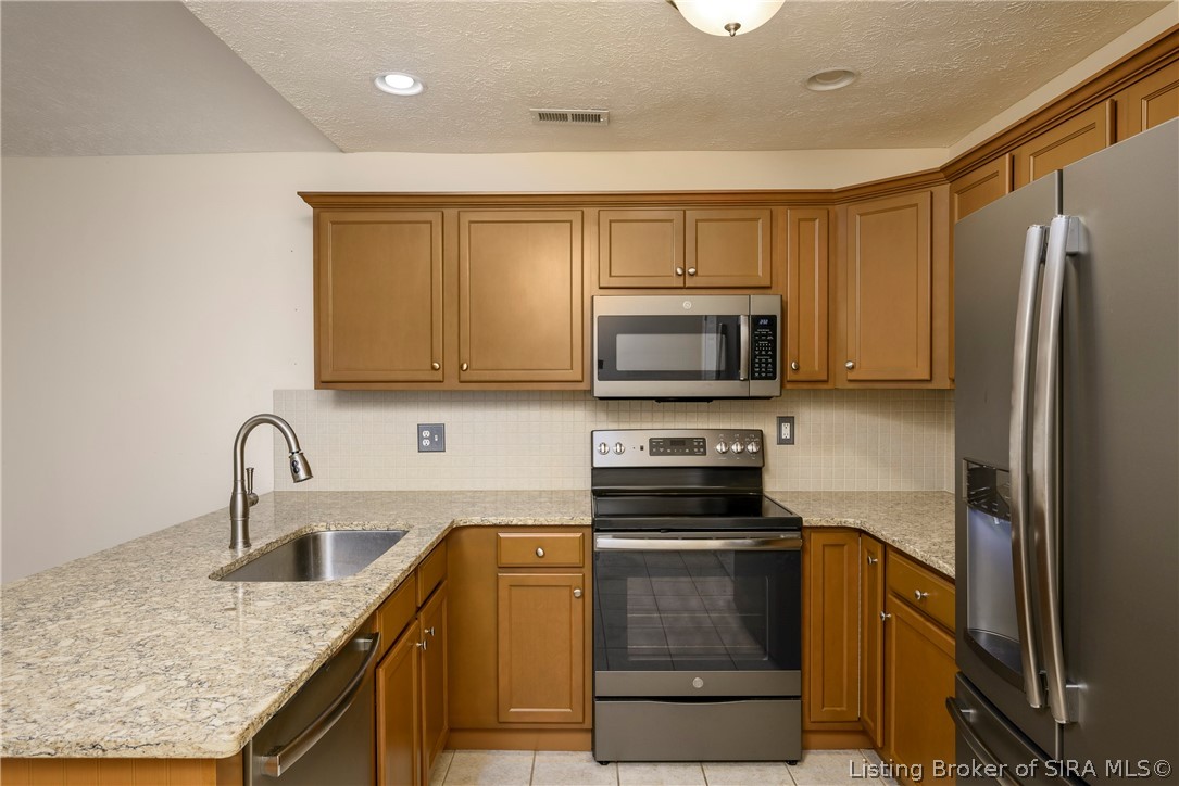 1933 Harmony Circle Property Photo 11
