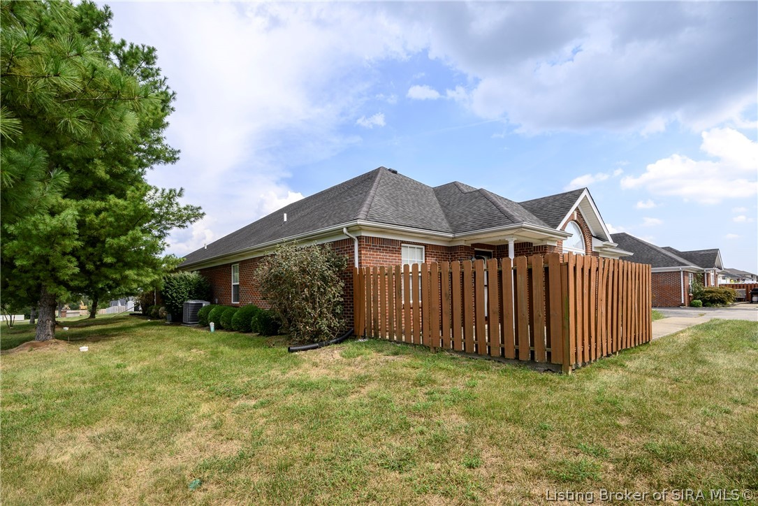 1933 Harmony Circle Property Photo 27