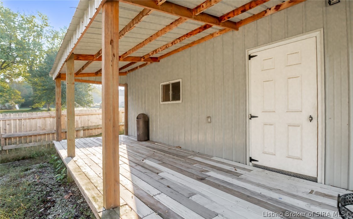 1319 W Commerce Street Property Photo 7