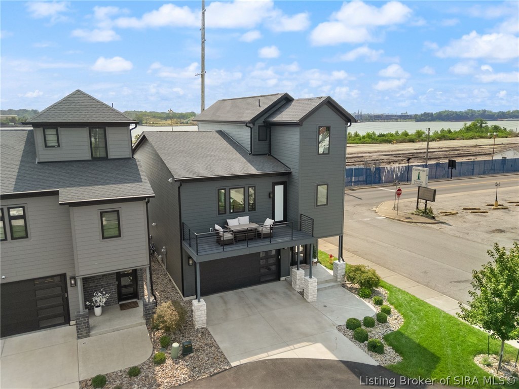 100 Howard Lane Property Photo 14