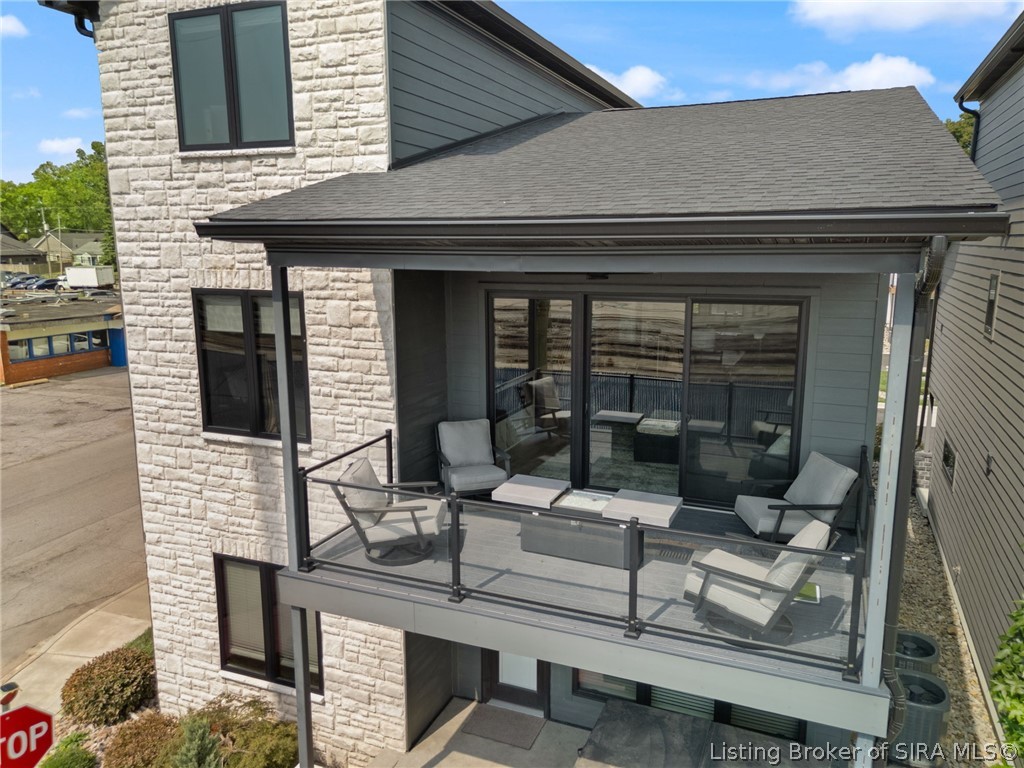 100 Howard Lane Property Photo 26