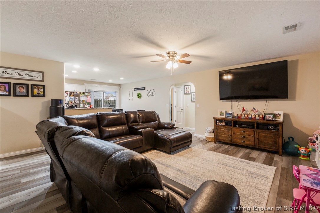 120 Parkside Drive Property Photo 4