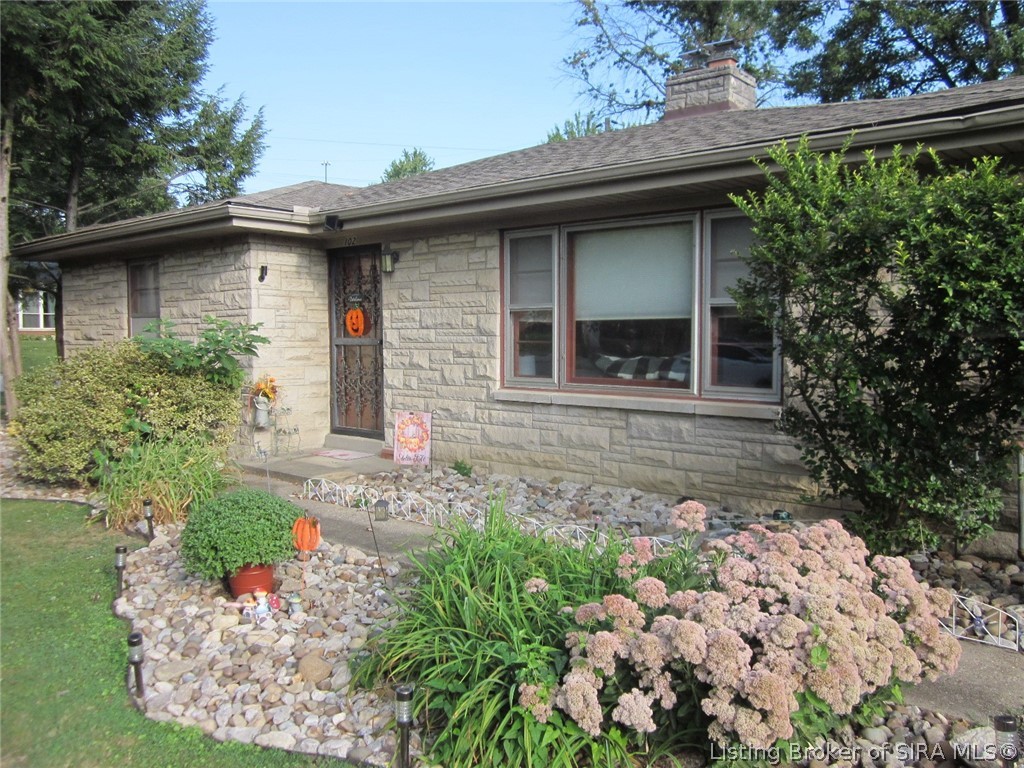 102 Maevi Drive Property Photo 3