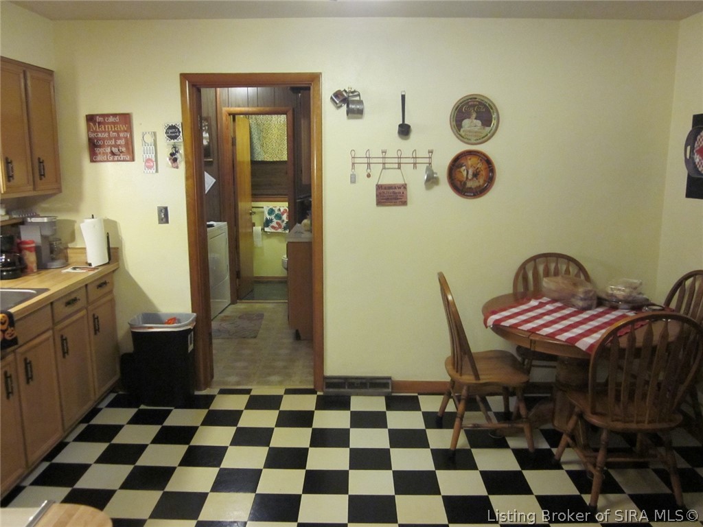 102 Maevi Drive Property Photo 12