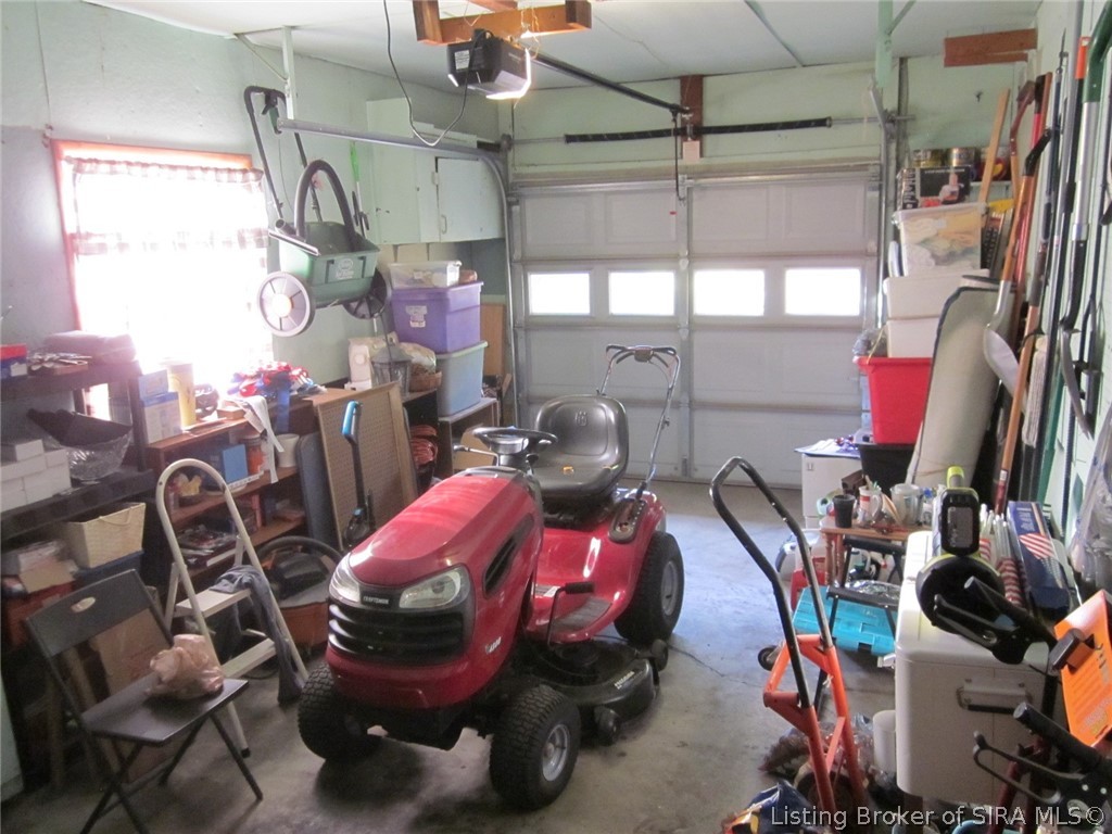 102 Maevi Drive Property Photo 31