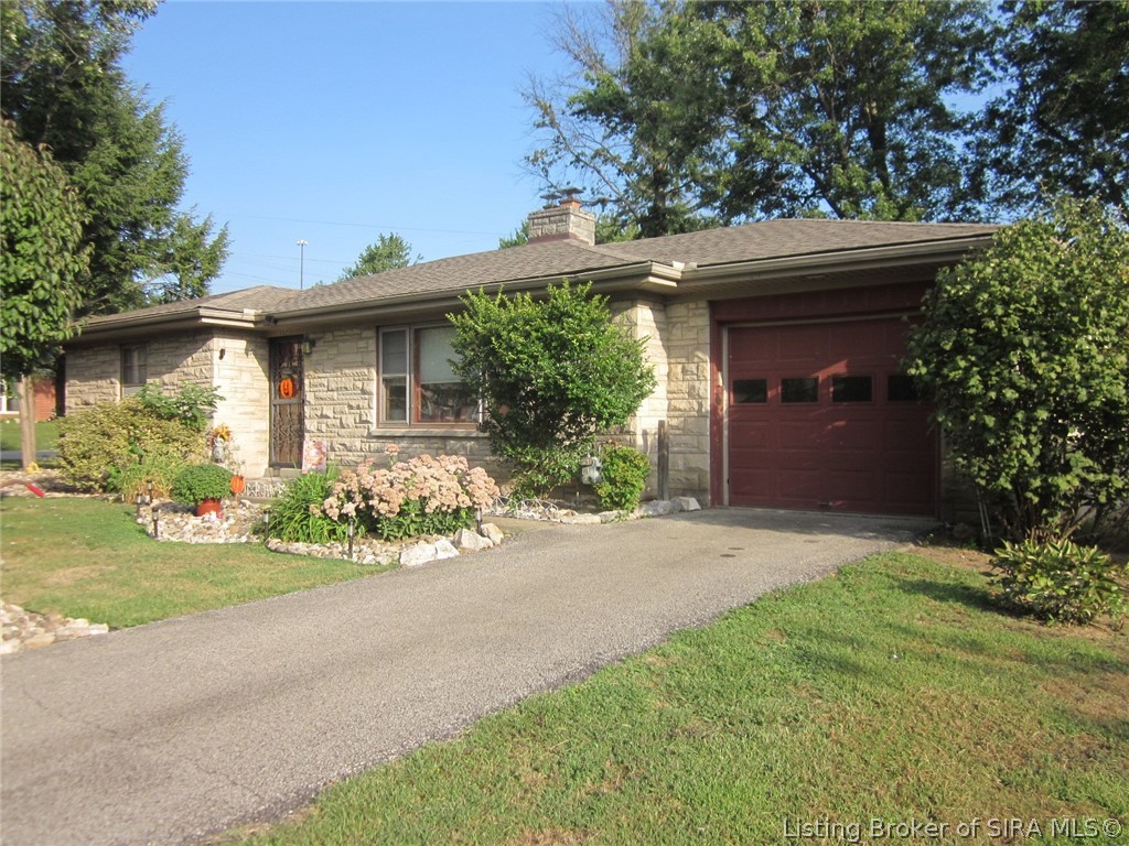 102 Maevi Drive Property Photo 33