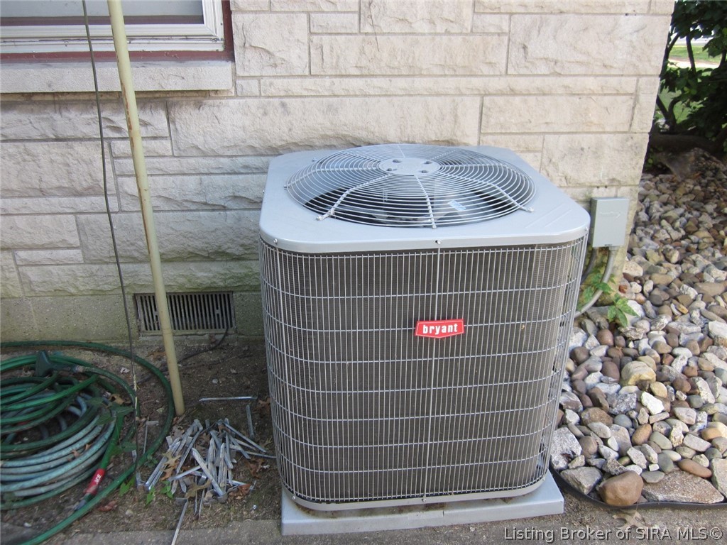 102 Maevi Drive Property Photo 39