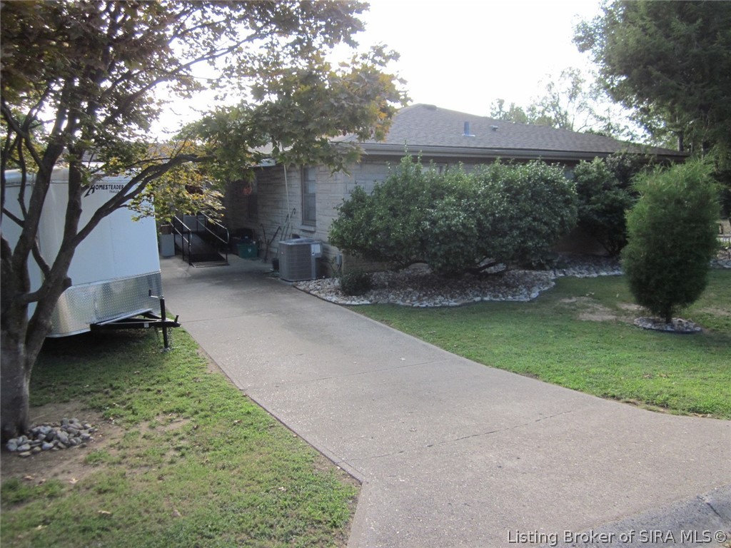102 Maevi Drive Property Photo 40