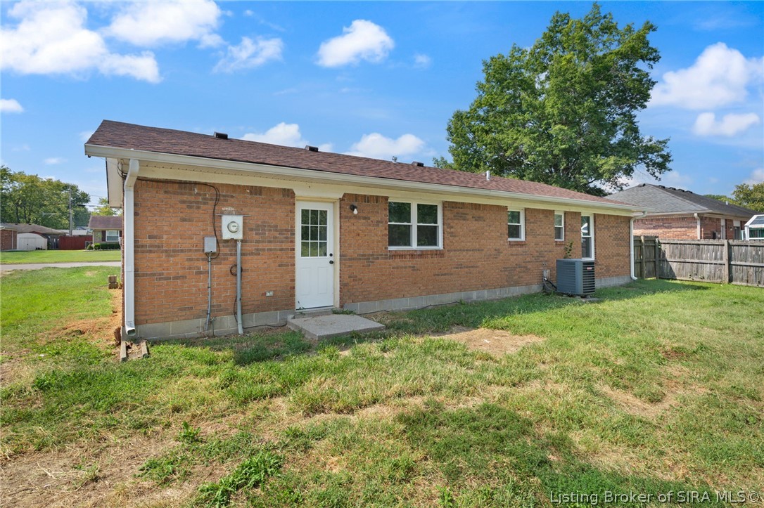 202 Whitsett Way Property Photo 5