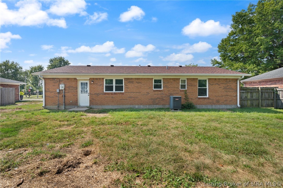 202 Whitsett Way Property Photo 6