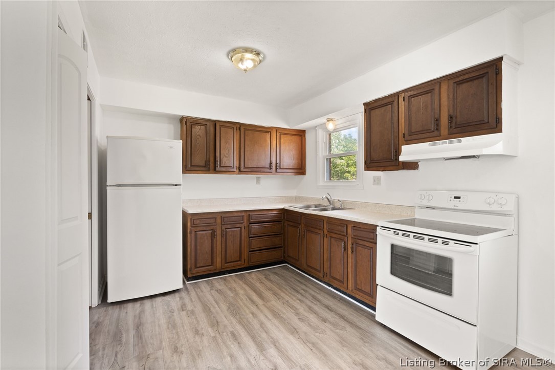 202 Whitsett Way Property Photo 13