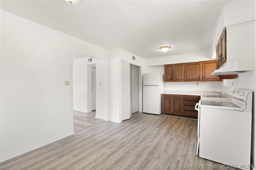 202 Whitsett Way Property Photo 14