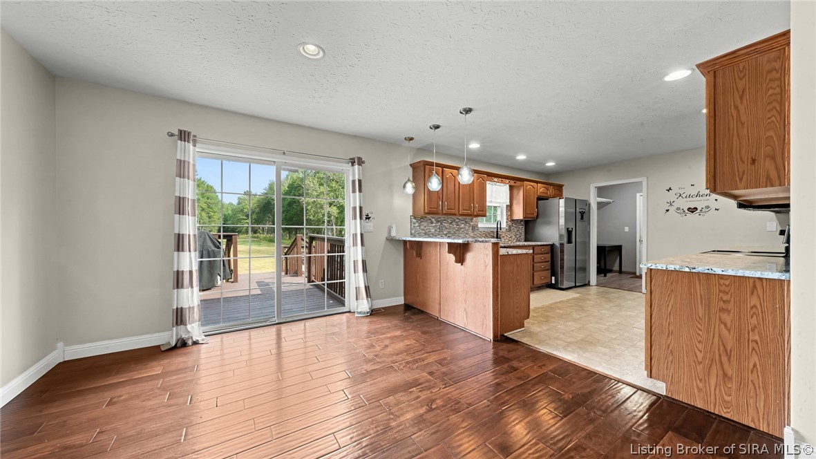 3279 E Lovers Lane Property Photo 8