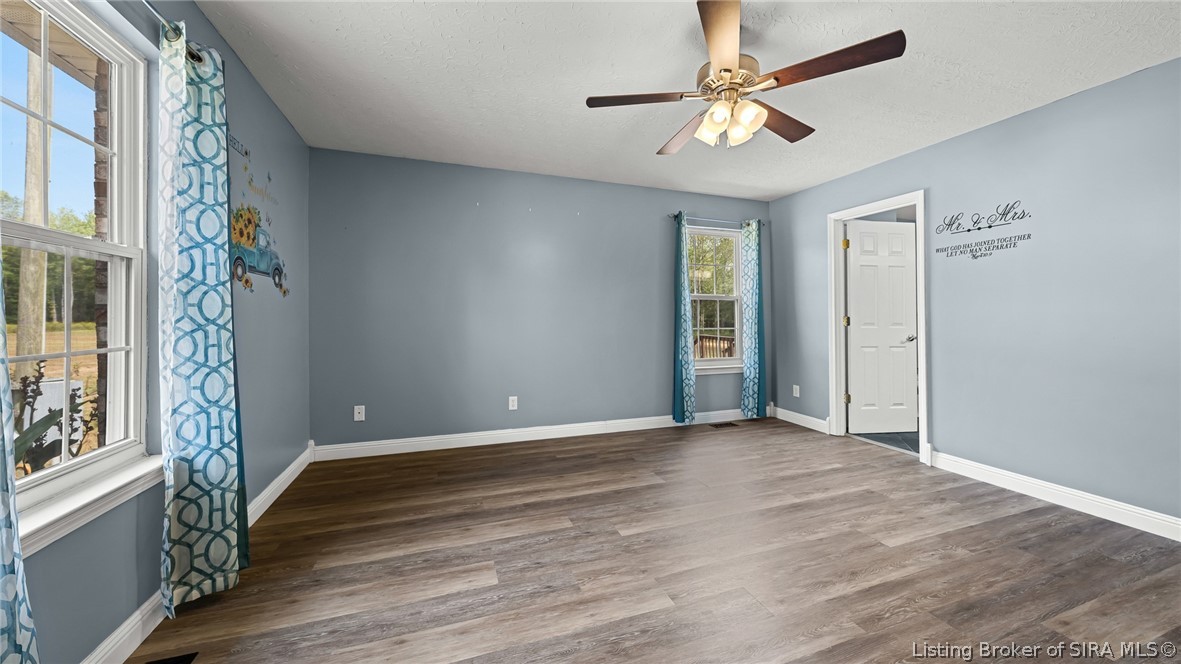 3279 E Lovers Lane Property Photo 31
