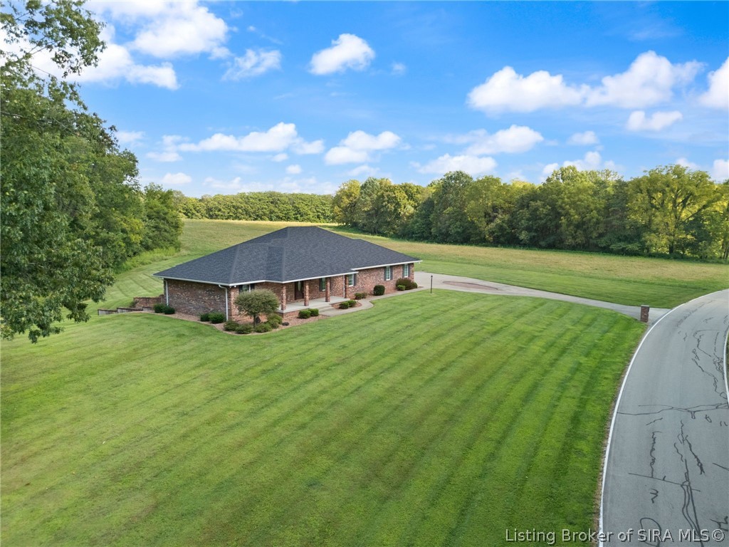 1052 Green Acres Drive Property Photo 2