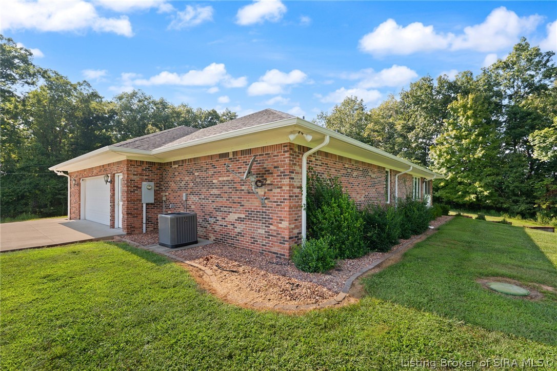 1052 Green Acres Drive Property Photo 10