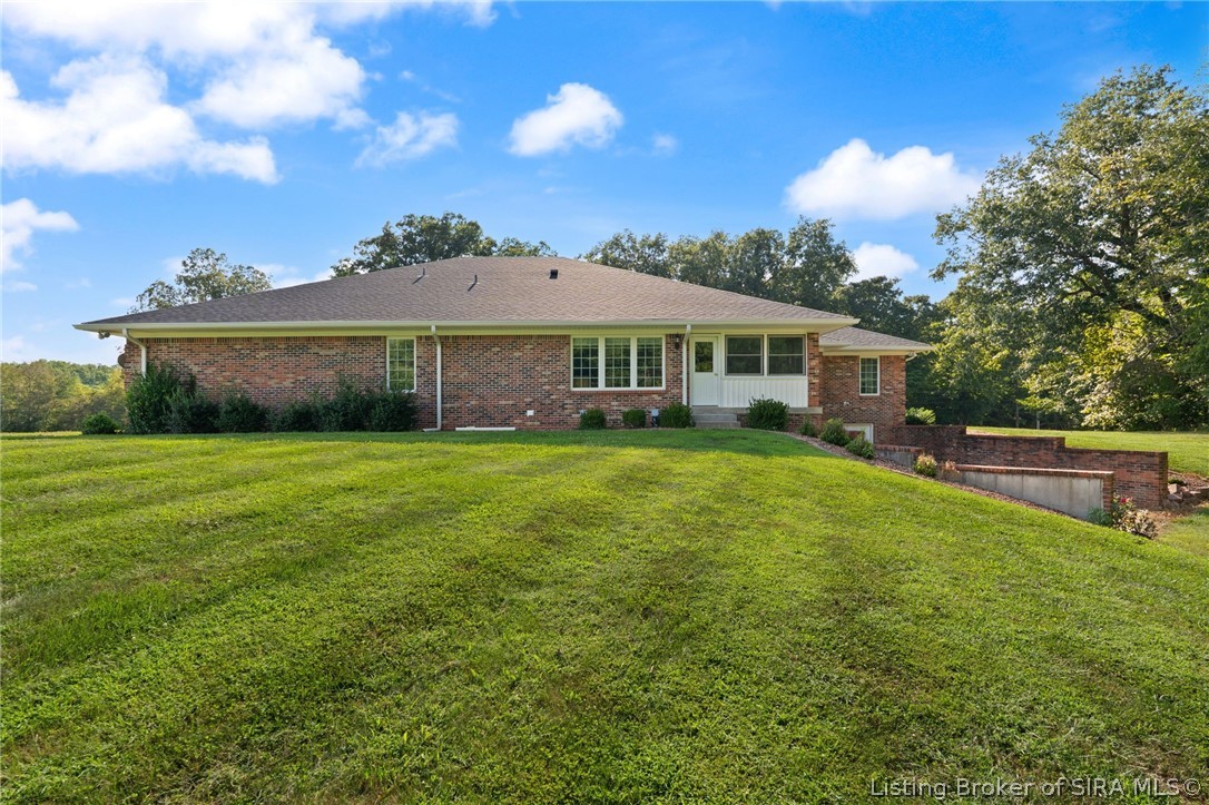 1052 Green Acres Drive Property Photo 11